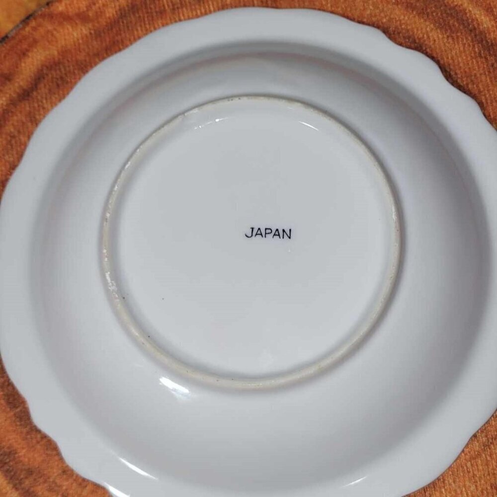 Forgotten Gardens π₯π§ββοΈ Vintage Japan Porcelain Vanity Set Bird Trinket Dish - Picture 9 of 9